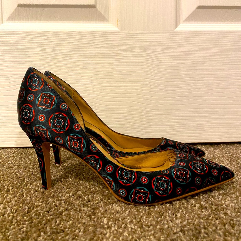Banana Republic Andilla D'Orsay Pump Blue Print size 8
